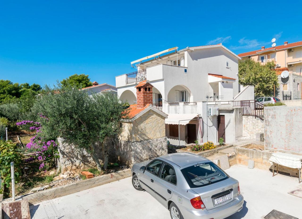 Apartments Neda Trogir Exterior photo